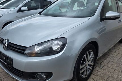 VW Golf 164.000 km 4.699 &euro; Vilshofen an der Donau 94474