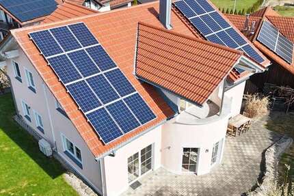 Haus Hutthurm - 5 Zimmer, 225 m&sup2;, 595.000&euro; | Angebot:26018413