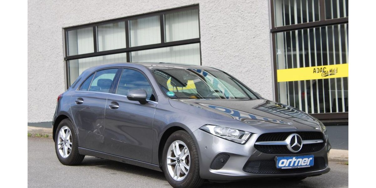 Mercedes-Benz A 180 98.700 km 13.990 &euro; Passau 94036