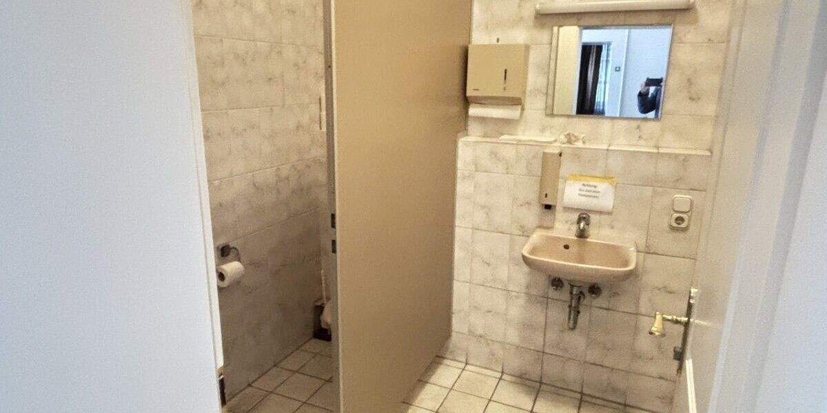 Gewerbeobjekt Bad Griesbach im Rottal Griesbach - 2 Zimmer, 672 m&sup2;, 595.000&euro; | Angebot:25661350