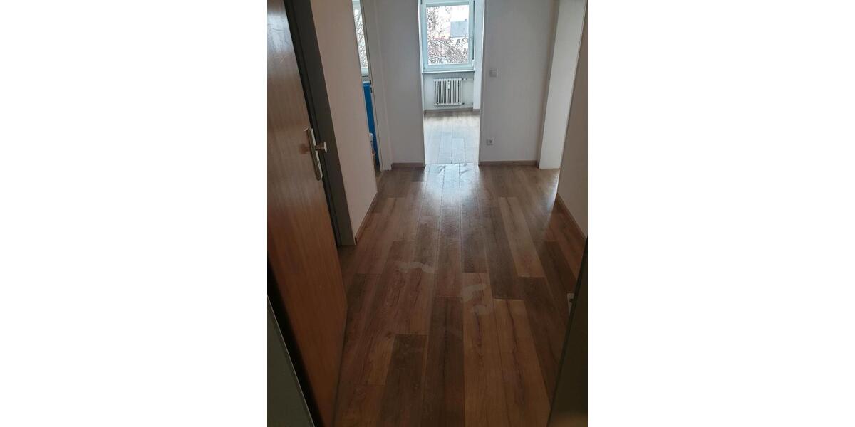 Etagenwohnung Neukirchen vorm Wald - 2 Zimmer, 55 m&sup2;, 200.000&euro; | Angebot:25918925