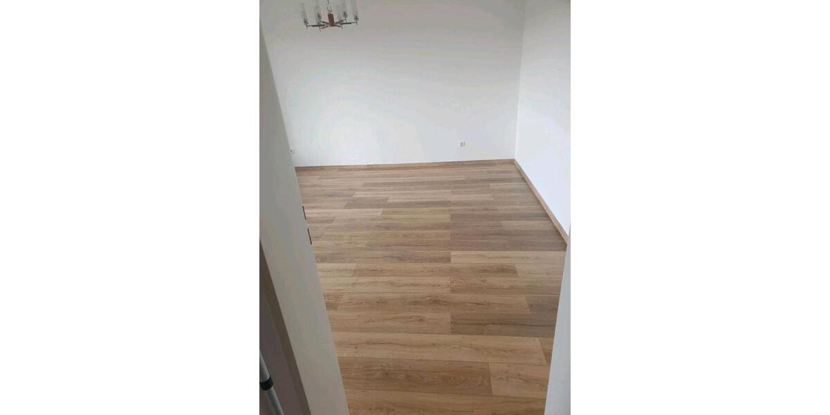 Etagenwohnung Neukirchen vorm Wald - 2 Zimmer, 55 m&sup2;, 200.000&euro; | Angebot:25918925