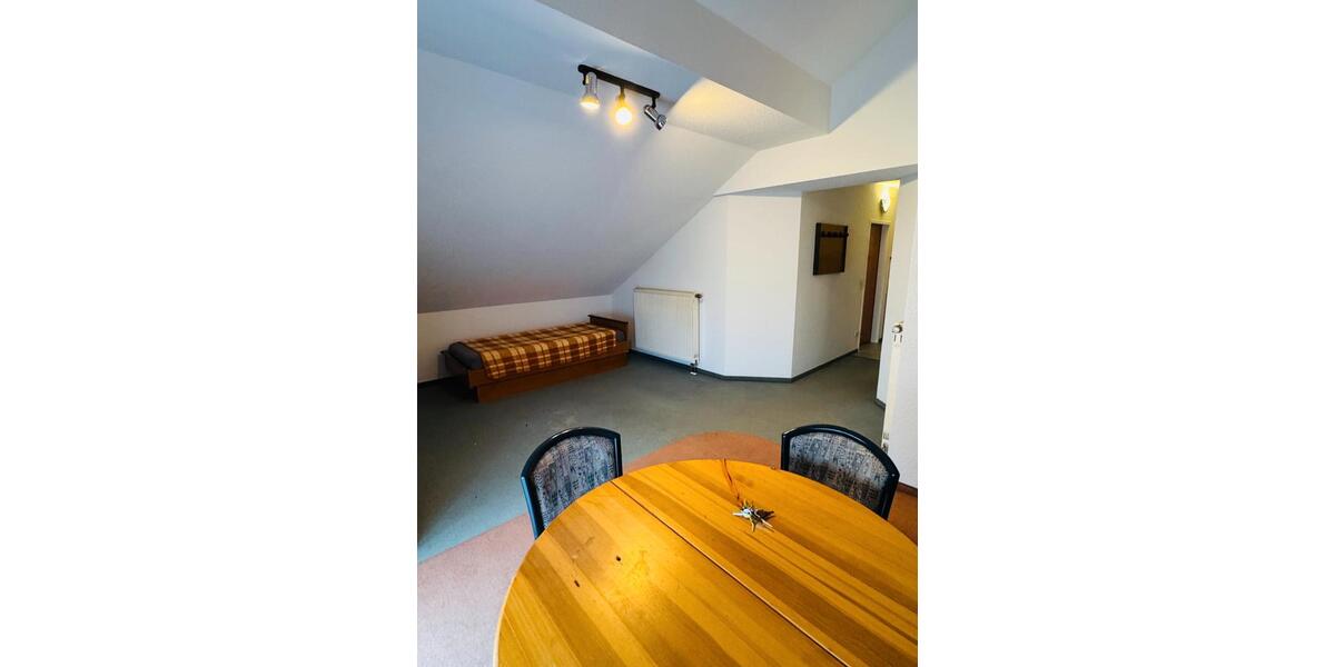 Etagenwohnung Untergriesbach - 2 Zimmer, 45 m&sup2;, 640&euro; | Angebot:26032277