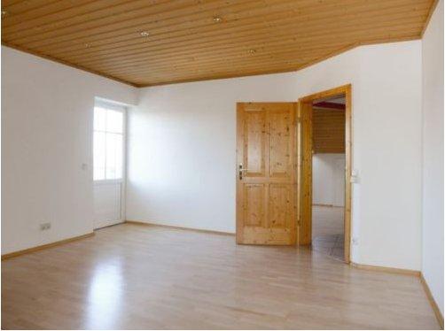 Dachgeschoßwohnung Passau Auerbach - 3 Zimmer, 110 m&sup2;, 975&euro; | Angebot:26002732