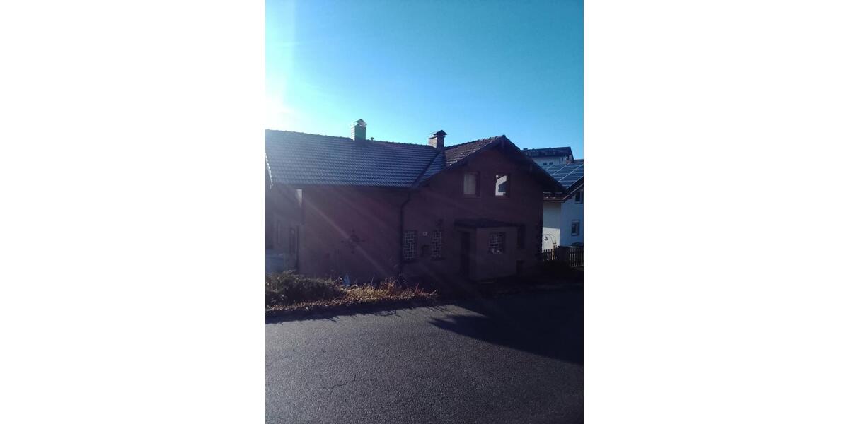 Einfamilienhaus Freyung - 7 Zimmer, 150 m&sup2;, 344.000&euro; | Angebot:24354554