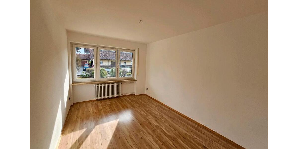 Erdgeschoßwohnung Aldersbach - 5 Zimmer, 117 m&sup2;, 950&euro; | Angebot:20481291