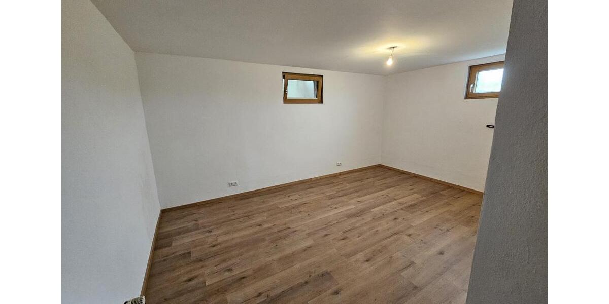 Terrassenwohnung Windorf - 2.5 Zimmer, 95 m&sup2;, 690&euro; | Angebot:24309606