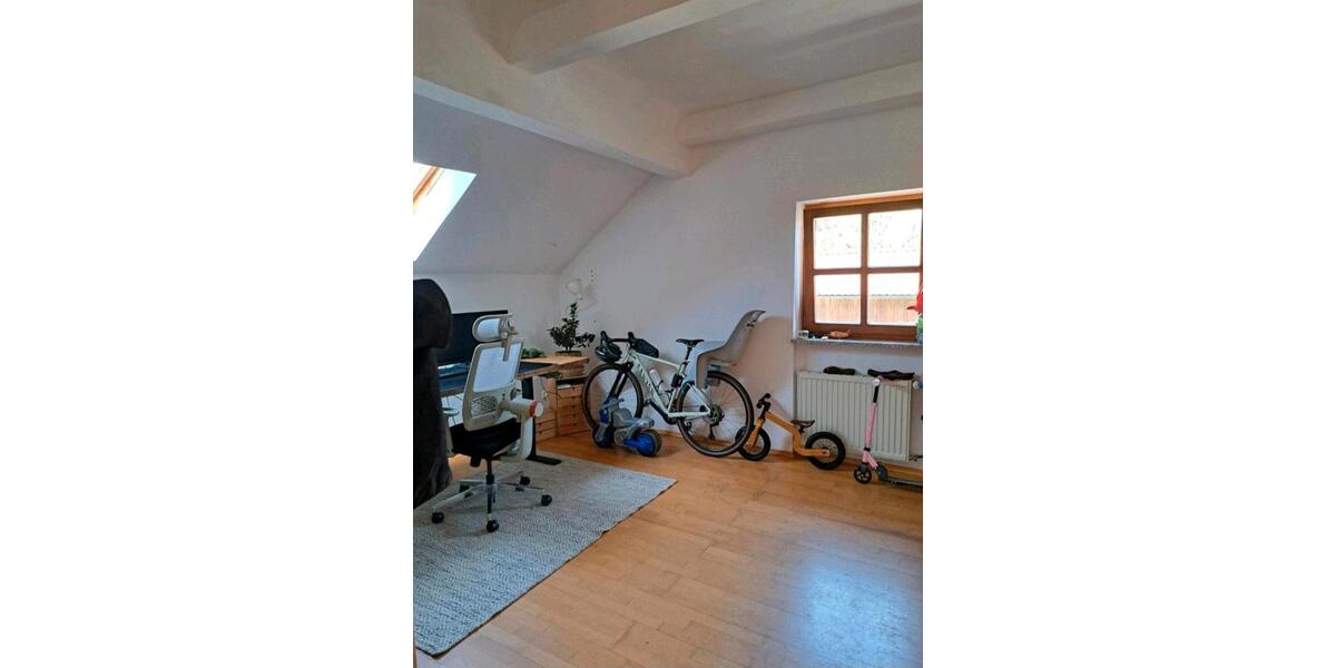Dachgeschoßwohnung Freyung - 3 Zimmer, 120 m&sup2;, 920&euro; | Angebot:25639213