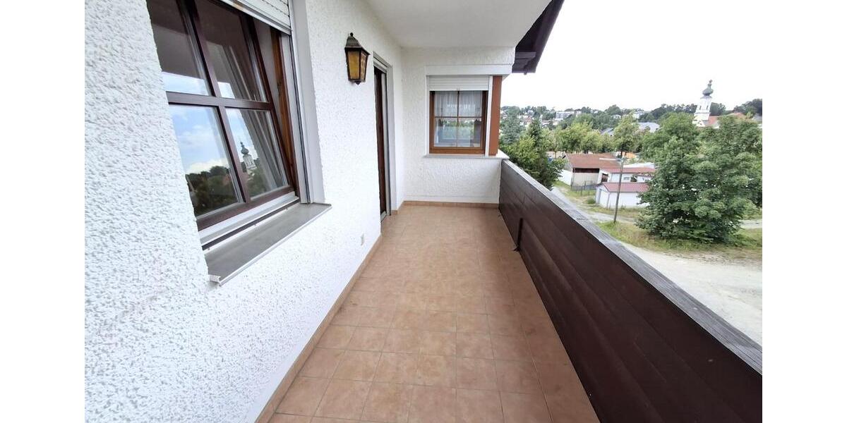 Etagenwohnung Rotthalmünster - 3 Zimmer, 81 m&sup2;, 690&euro; | Angebot:25022794