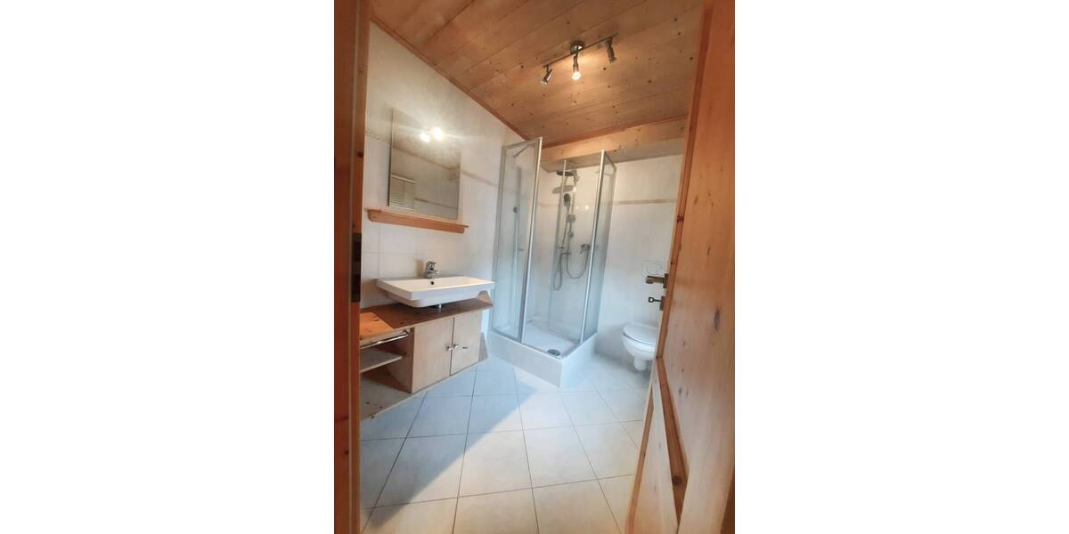 Einfamilienhaus Haarbach Wolfakirchen - 8 Zimmer, 210 m&sup2;, 360.000&euro; | Angebot:25708687