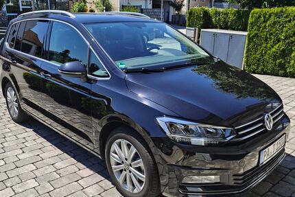 VW Touran 70.928 km 20.000 &euro; Passau 94036
