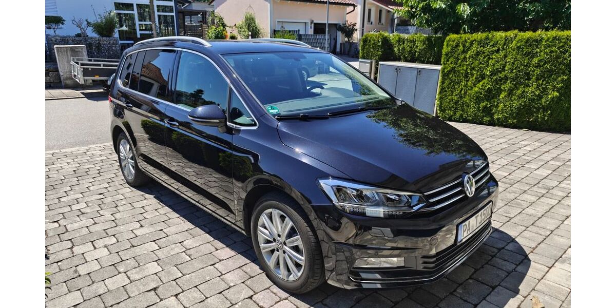 VW Touran 70.928 km 20.000 &euro; Passau 94036