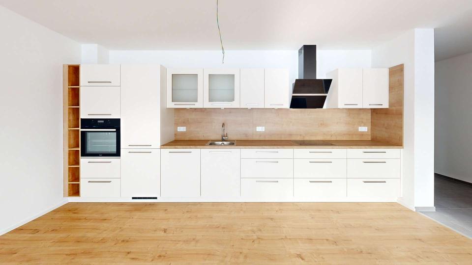 Etagenwohnung Tiefenbach - 2 Zimmer, 82 m&sup2;, 925&euro; | Angebot:23552442