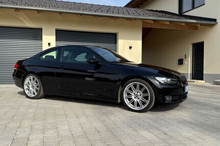 BMW 320 219.000 km 9.499 &euro; Vilshofen 94474