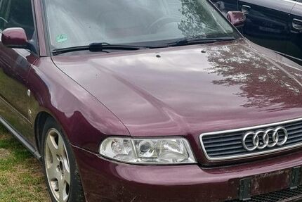 Audi A4 294.112 km 3.500 &euro; Waldkirchen 94065