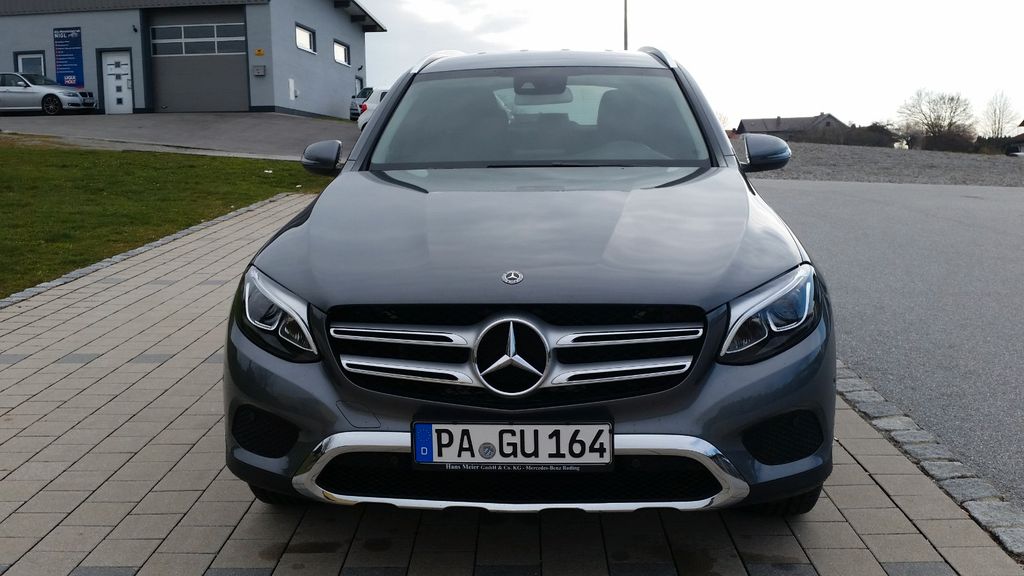 Mercedes-Benz GLC 220 68.300 km 27.950 &euro; Salzweg 94121