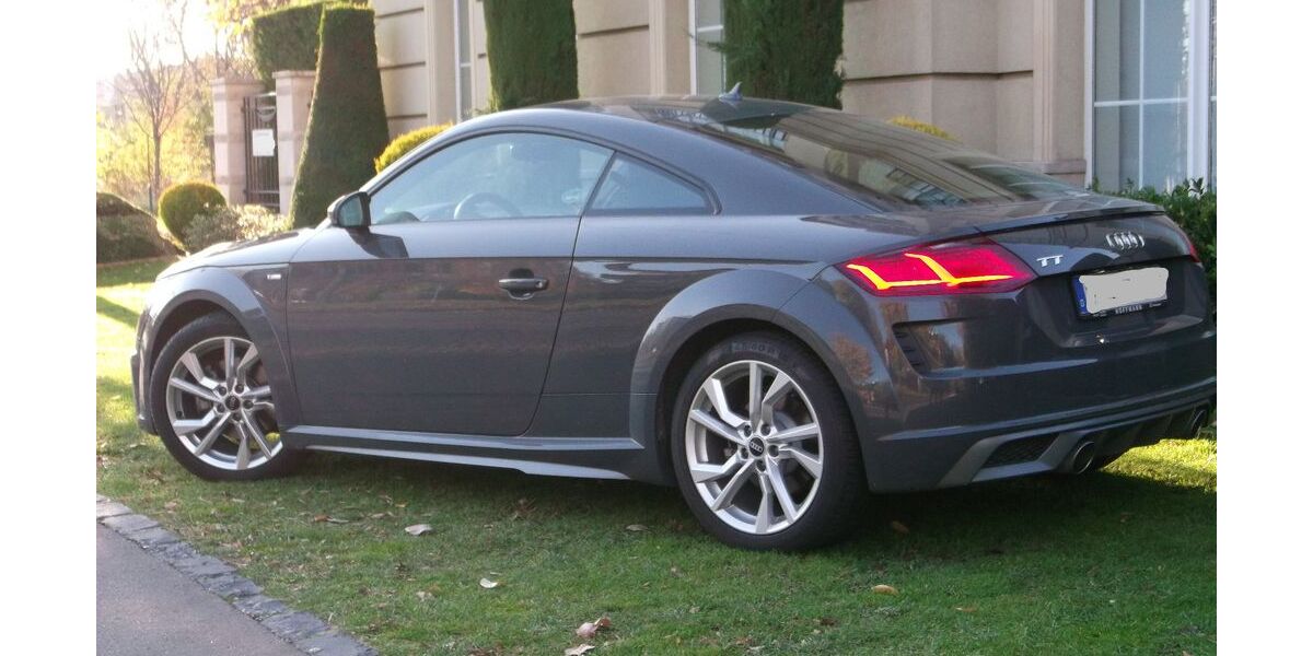 Audi TT 24.000 km 31.900 &euro; Passau 94032