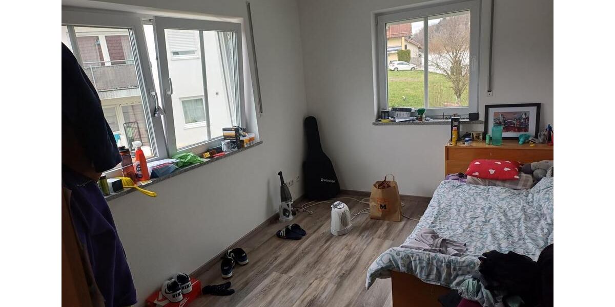 Etagenwohnung Vilshofen an der Donau - 3 Zimmer, 71 m&sup2;, 950&euro; | Angebot:25657022