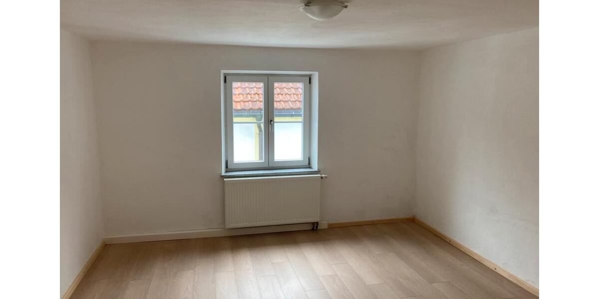 Einfamilienhaus Tittling - 5 Zimmer, 164 m&sup2;, 1.250&euro; | Angebot:26447221