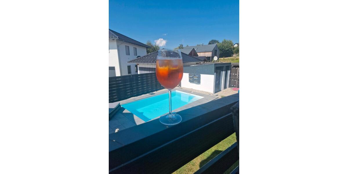 Erdgeschoßwohnung Schöllnach - 10 Zimmer, 230 m&sup2;, 349.000&euro; | Angebot:20032744