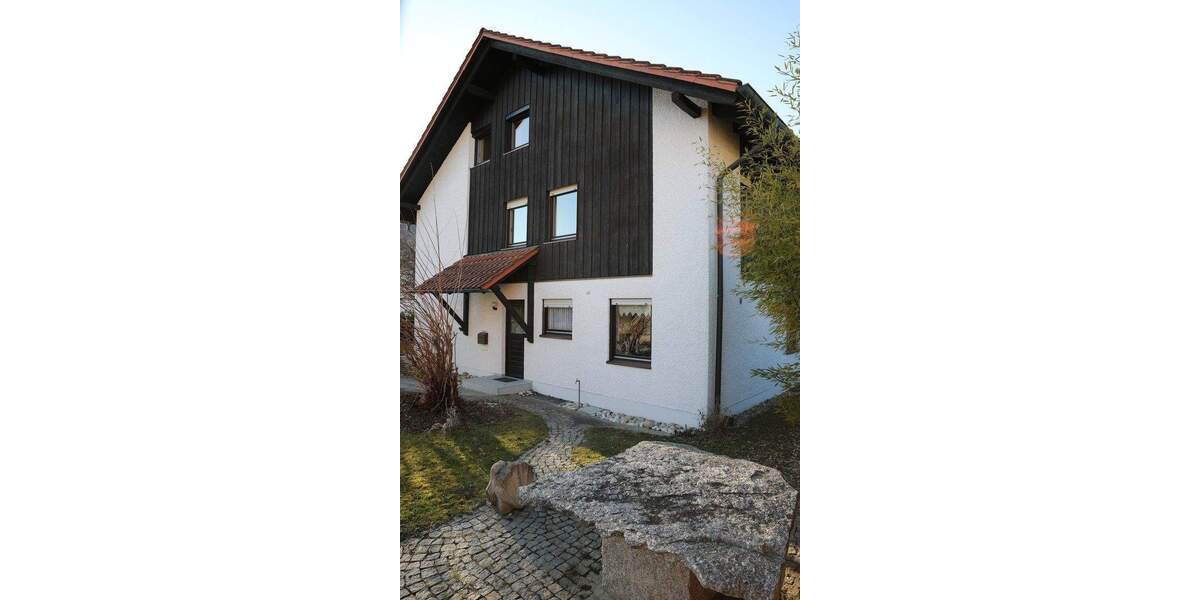 Doppelhaushälfte Passau Kohlbruck - 7 Zimmer, 137 m&sup2;, 395.000&euro; | Angebot:25701529