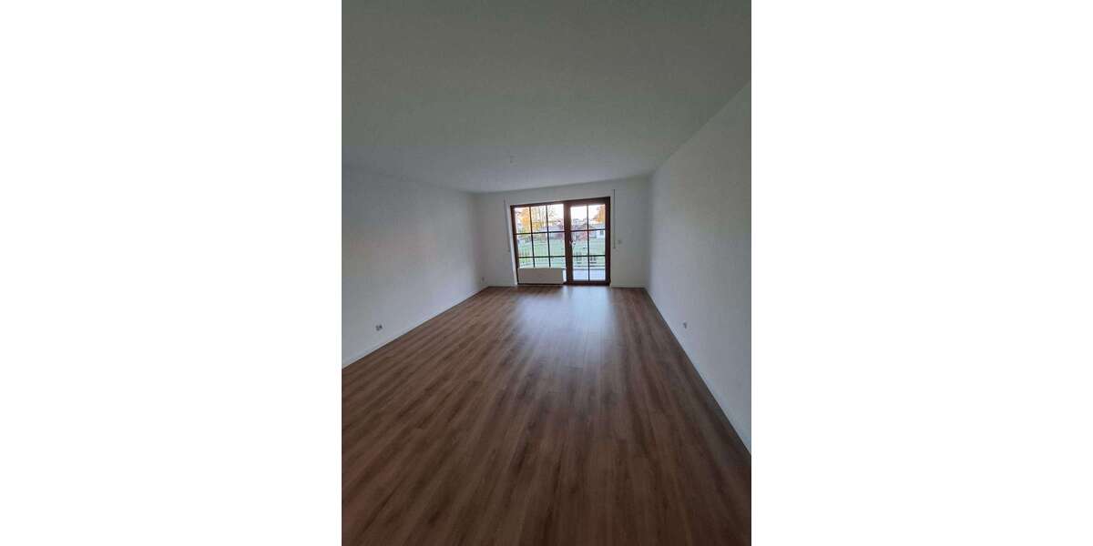 Etagenwohnung Pocking - 3.5 Zimmer, 83 m&sup2;, 740&euro; | Angebot:23709620