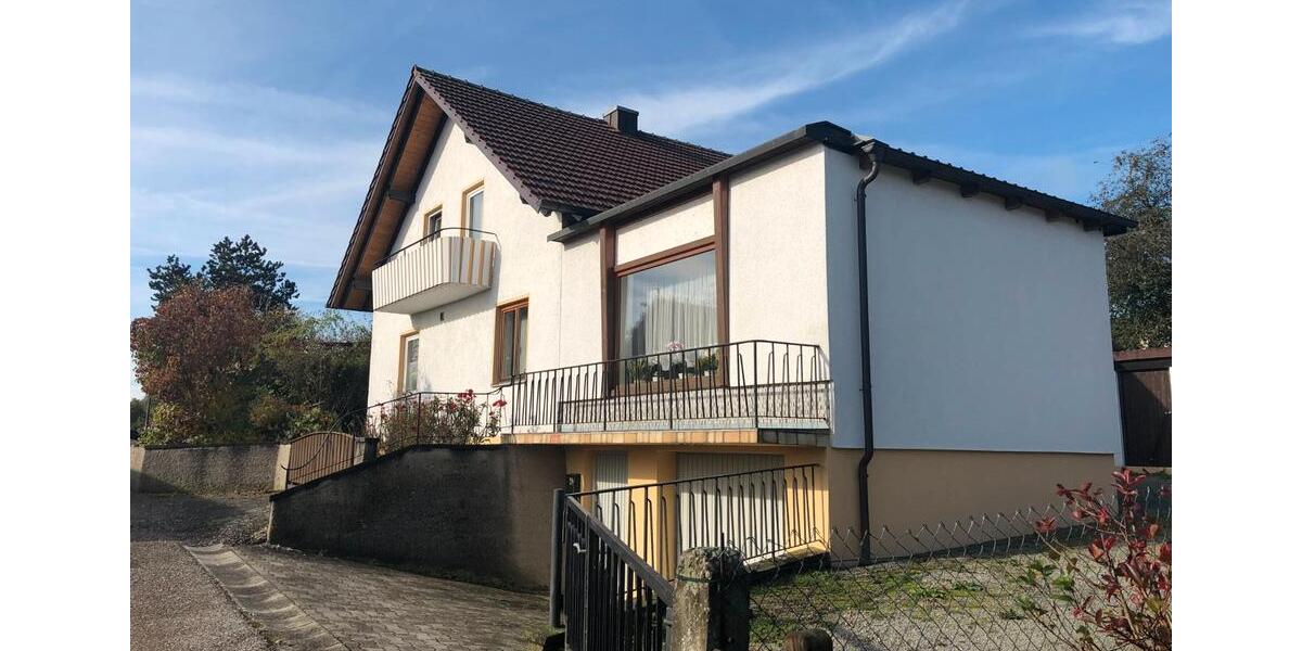 Einfamilienhaus Ortenburg - 6 Zimmer, 150 m&sup2;, 1.200&euro; | Angebot:26689524